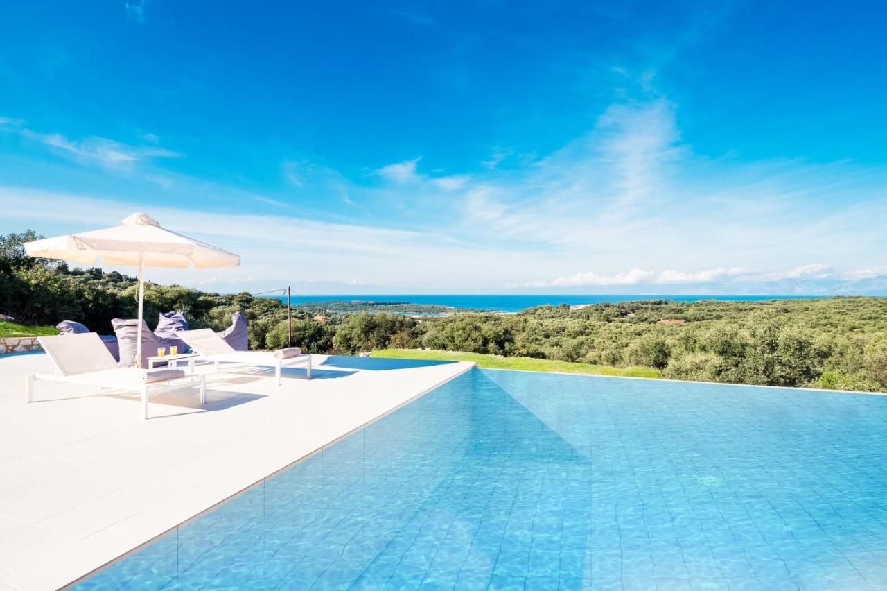 Villa Arete By Posarellivillas